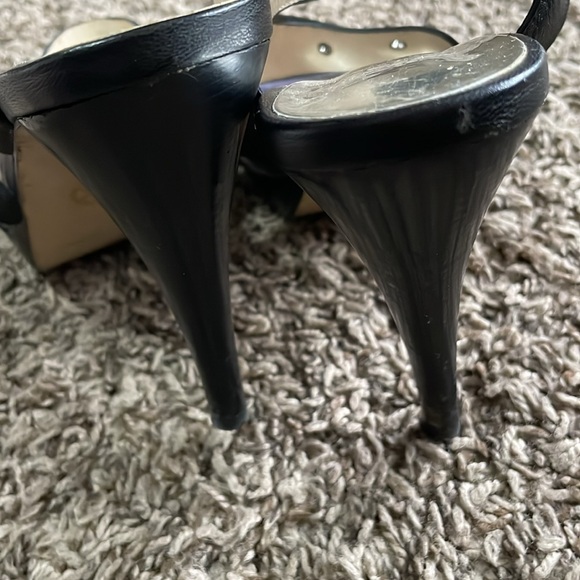 MK heels - Picture 4 of 5